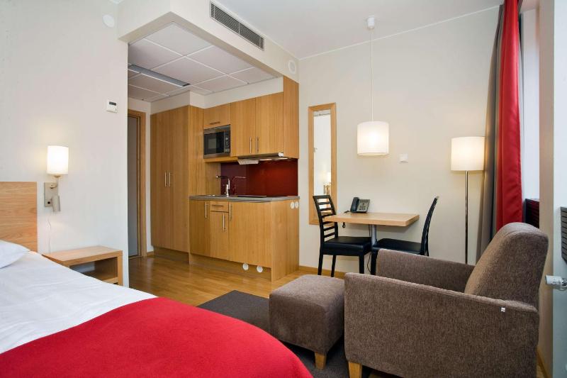 Standard Double with Kitchenette image 1