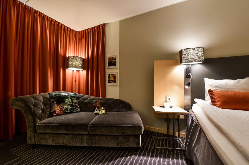 Standard Family Triple Room image 4