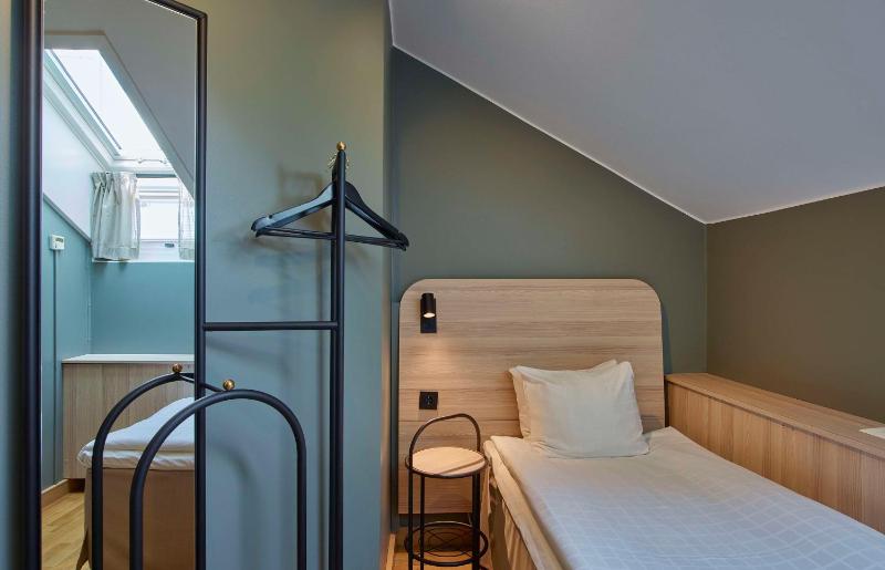 Single Room (No window) image 1