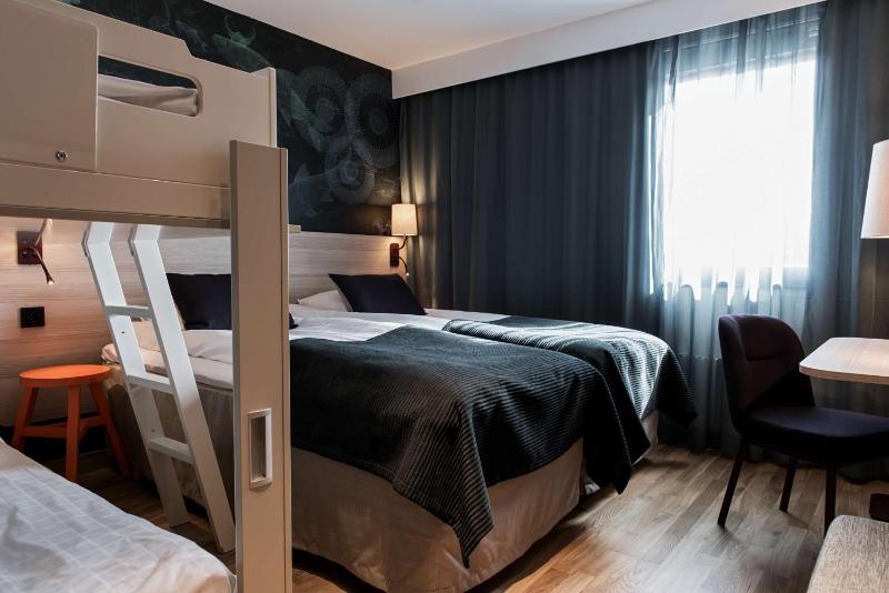 Quadruple Room image 1