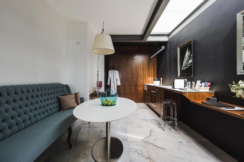 SU29 Boutique Hotel - image 5