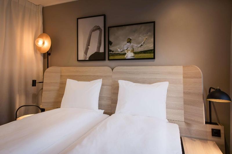 Standard  Room image 3