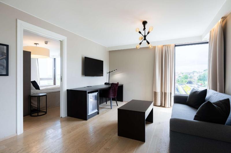 Junior Suite image 1