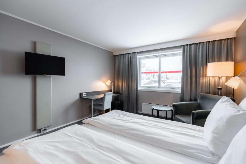 Superior Double Room image 4