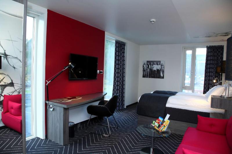 Superior Queen Room image 1