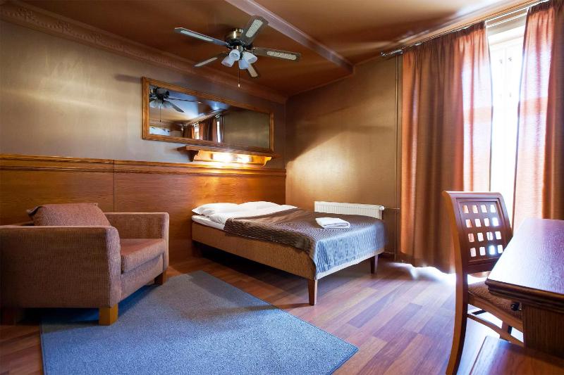Standard Single Room with Sauna image 1