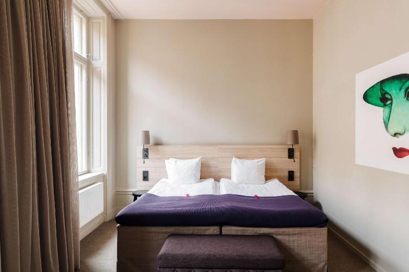Standard Twin Room Plus image 4