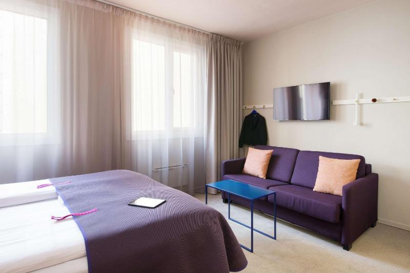 Superior Double Room image 3