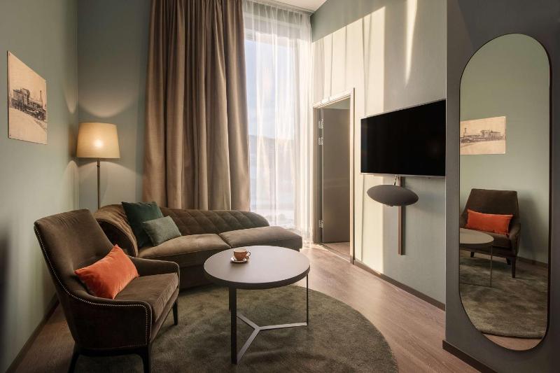 Junior Suite image 4