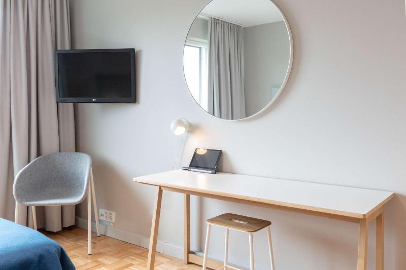 Superior Twin Room image 4