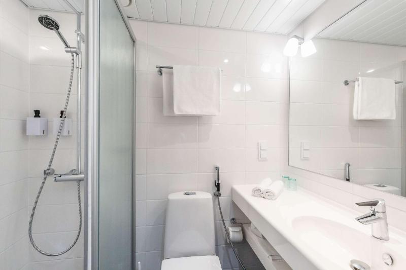 Superior Twin Room image 2