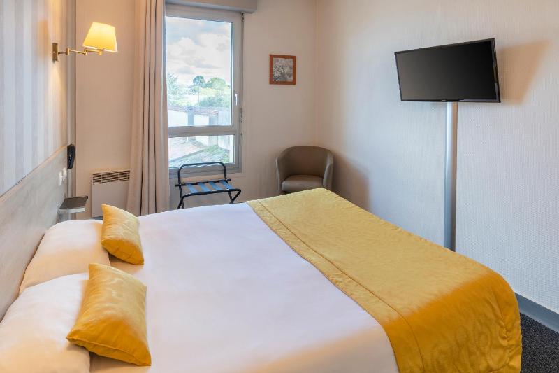 Superior King Room - Non-Smoking image 1