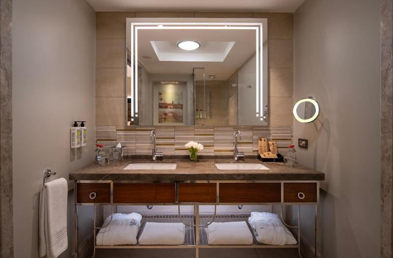 The Artisan Suite image 2