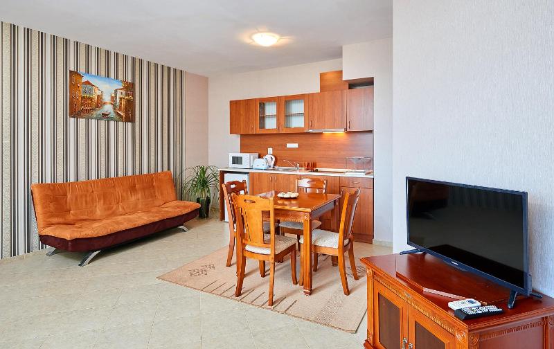Studio with Balcony (3 Adults)  image 1