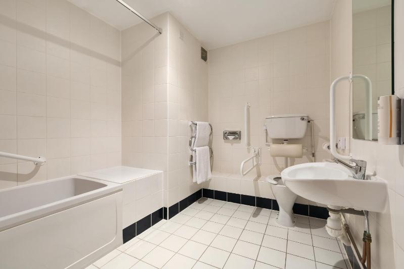 Accessible Double Room image 2