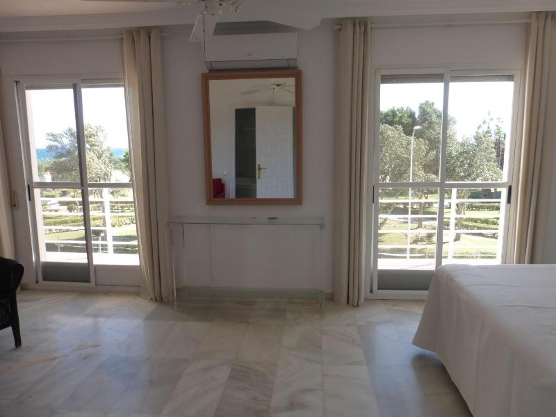 Duplex with sea view - image 6