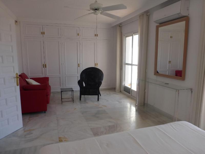 Duplex with sea view - image 46