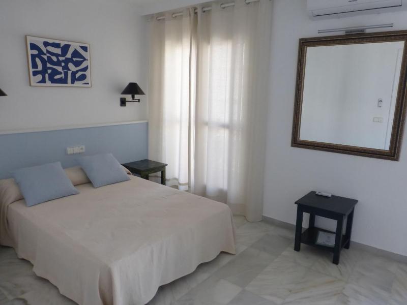 Duplex with sea view - image 12