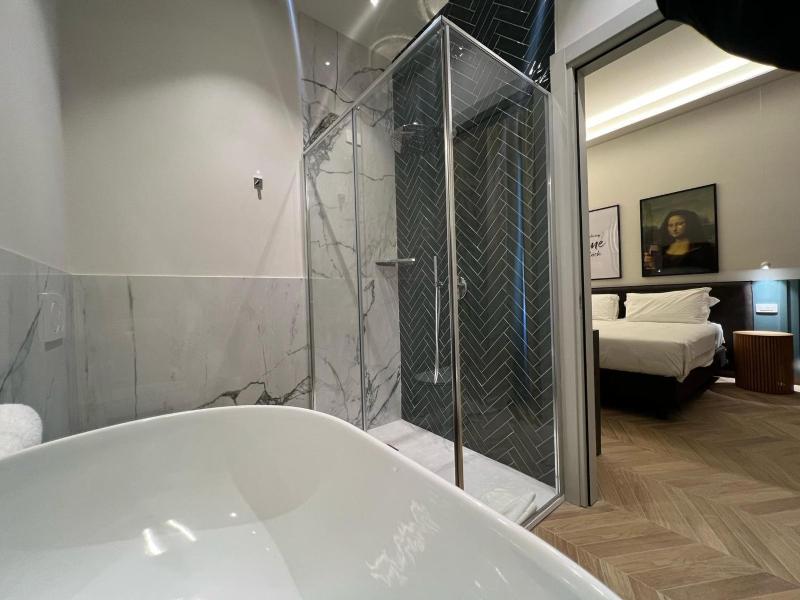 Superior Twin Room image 2