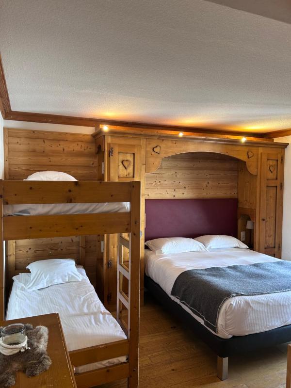 Quadruple Room (2 Adults + 2 Children) image 1