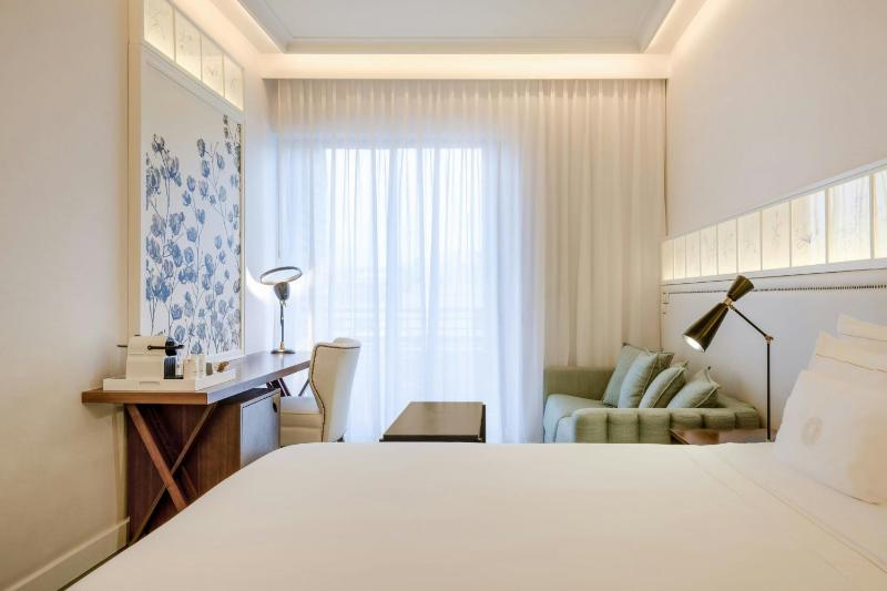 Egyptian Corner King Room  image 1