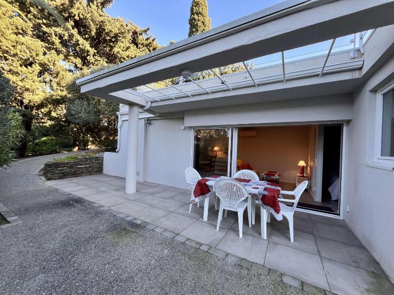 Calme Appartement T2 avec Terrasse à Cavalaire - FR-1-226B-2 - image 8