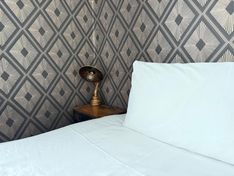 Standard Double or Twin Room image 3