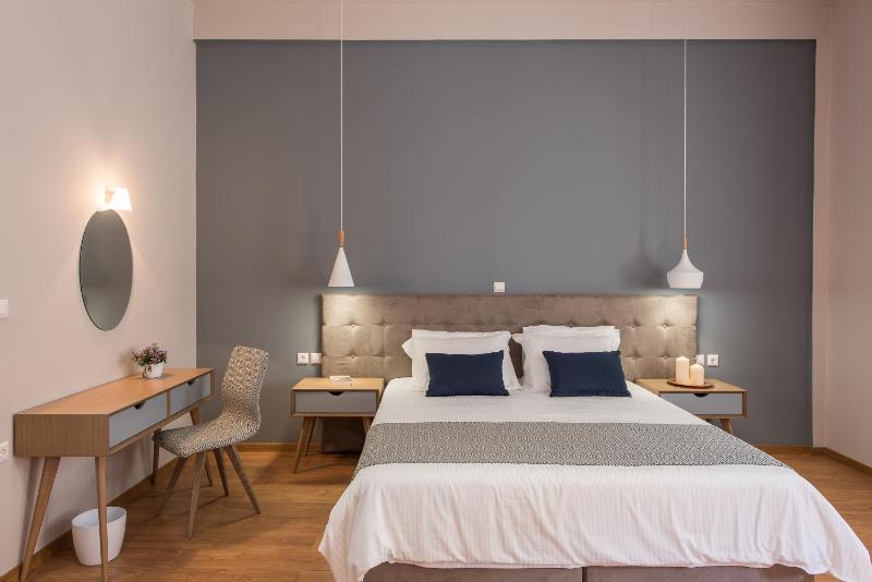 Bluebell Luxury Suites - image 17