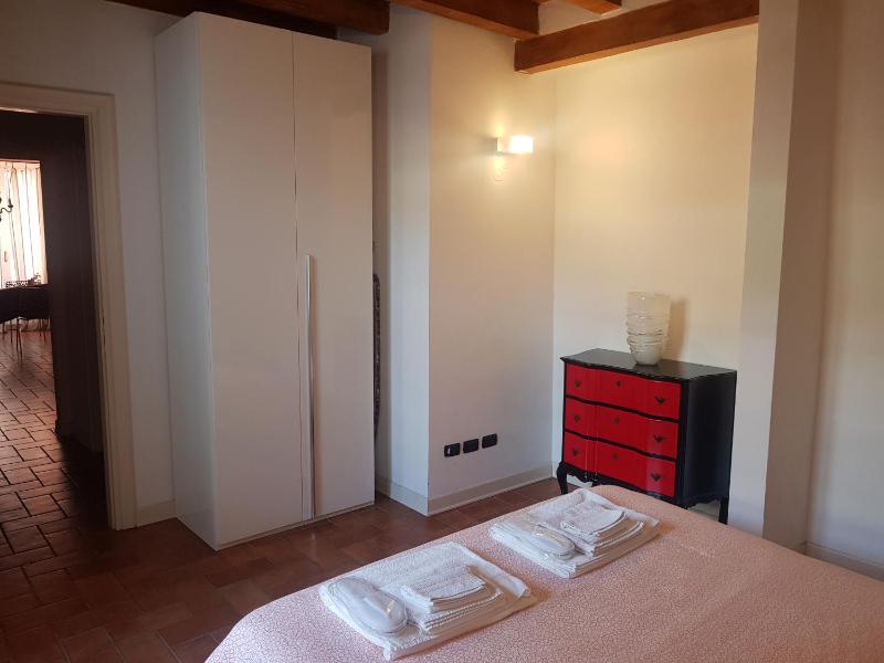 One-Bedroom Apartment (4 Adults) image 3