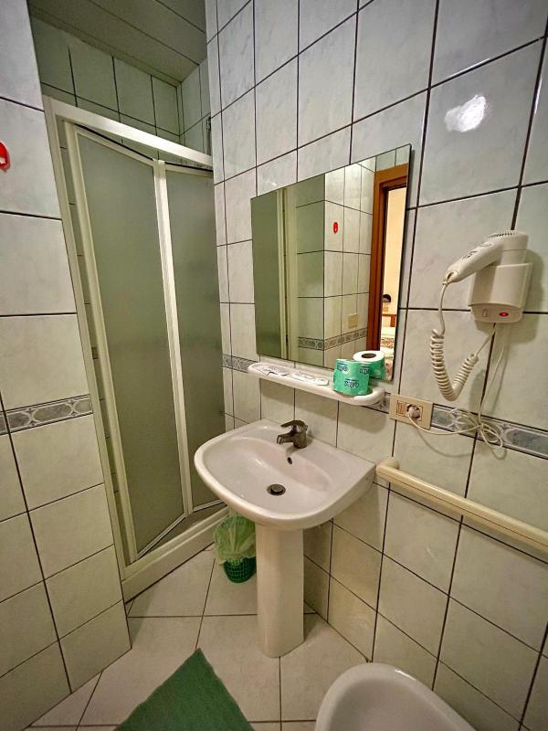 Double Room (1 Adult) image 4