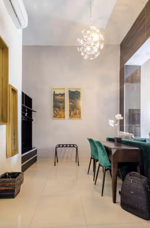 Adhoc Boutique Barrio Antiguo - image 4