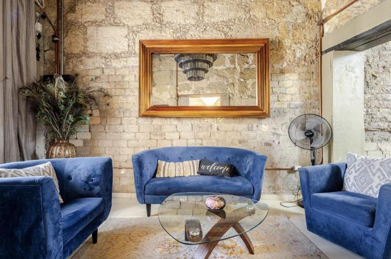 Adhoc Boutique Barrio Antiguo - image 48