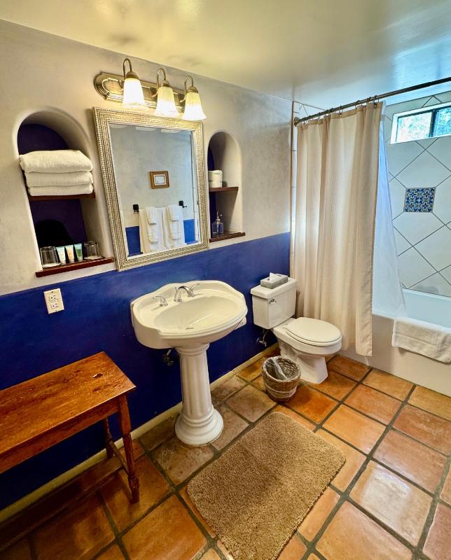 Two-Bedroom Suite image 2