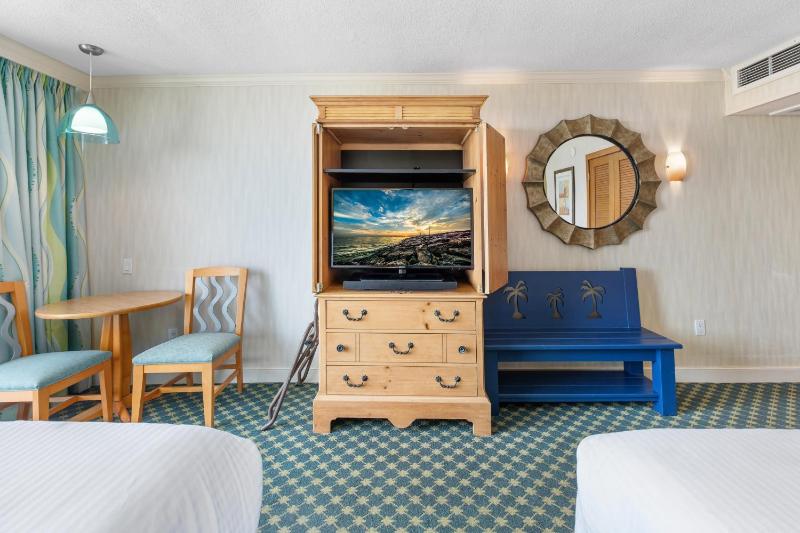 Deluxe Room image 2