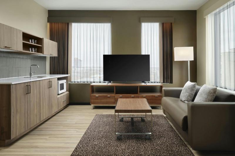 AC Hotel Detroit at the Bonstelle - image 9