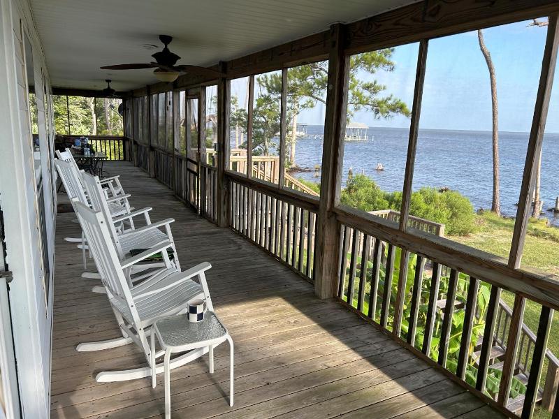 Bayside Bungalow 9531 home - image 10