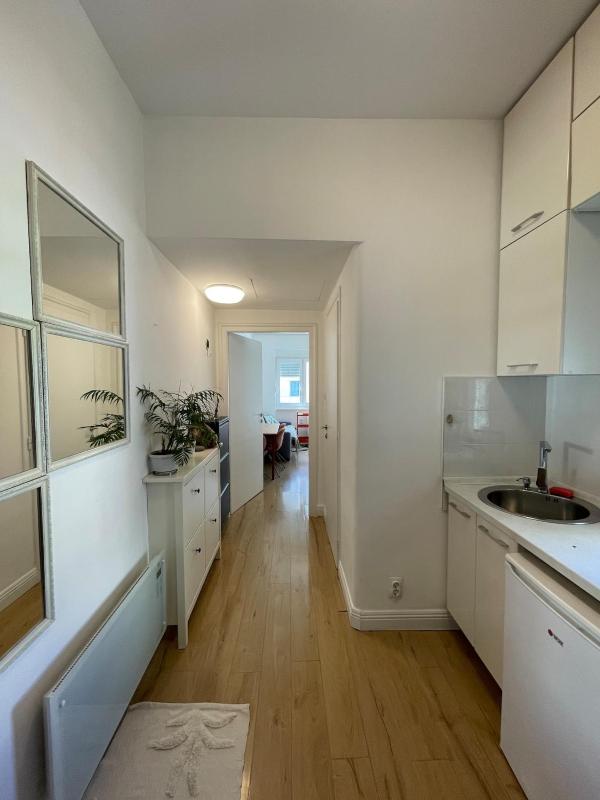 Hilton View Cozy Njegoseva Vracar Apartment - Sleeps 4 - image 11