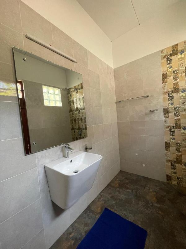 Luxe Hiriketiya - image 5