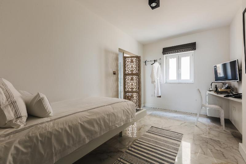 Superior Single Room image 3