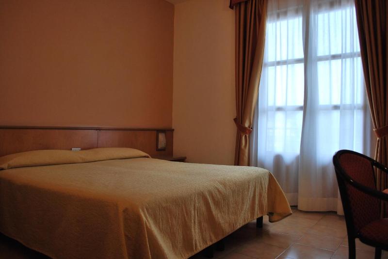 Hotel Tre Torri - image 11
