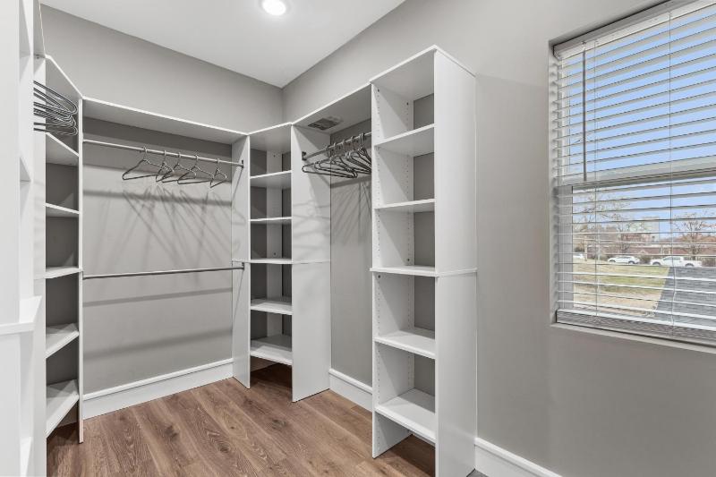 3323 Uptown Elegant Escape - image 6