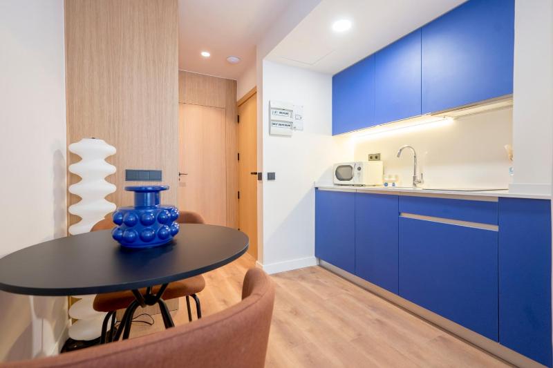 Iconic Suites - image 10