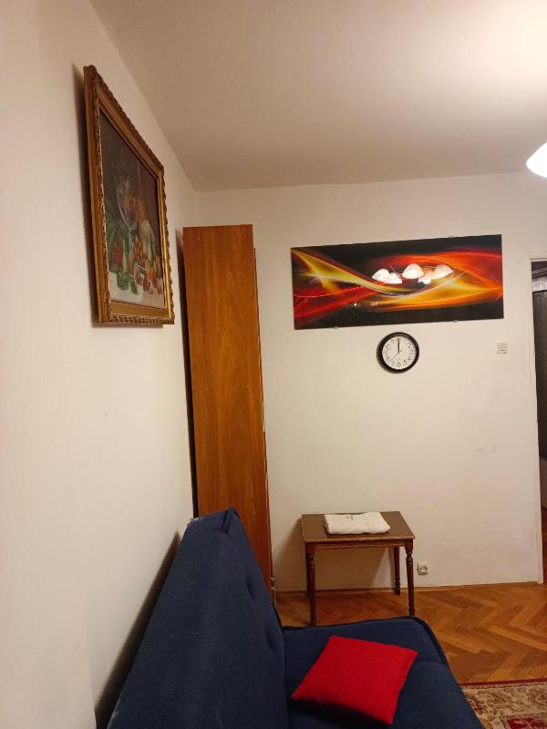 Budget Double Room image 4