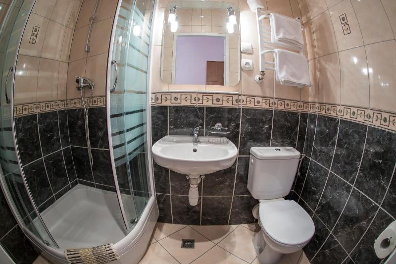 Comfort Double or Twin Room image 3