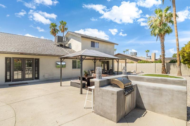 A Pharoah of North Scottsdale - image 4