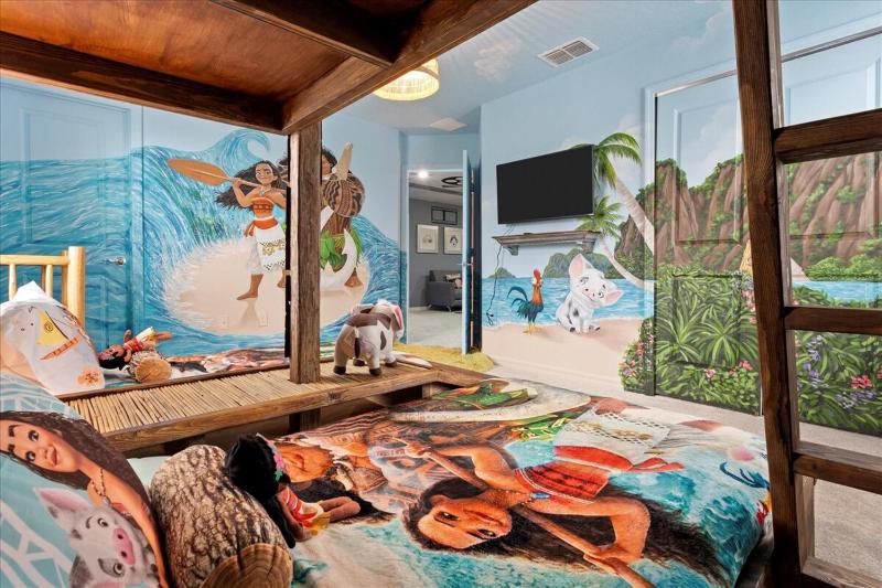 2190LC Amazing 10BR Themed - image 34