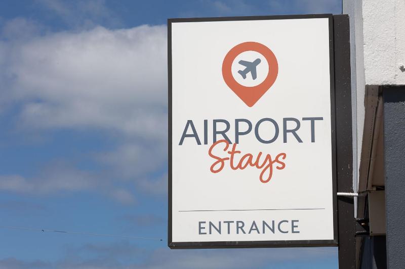 Airport Stays - image 14
