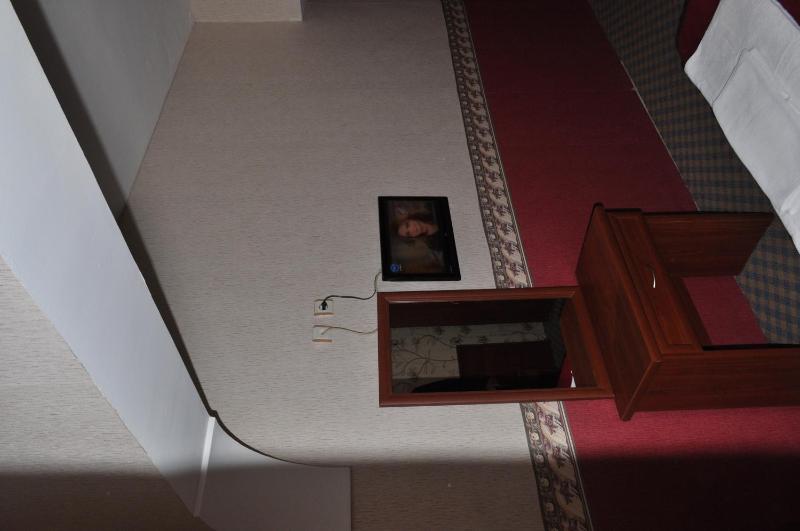 Standard Triple Room image 2