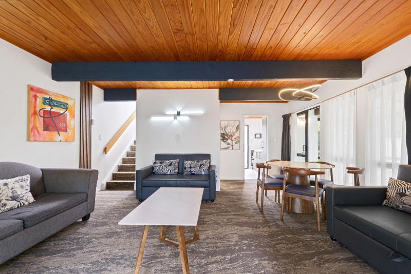 Wylie Court Motor Lodge - image 39
