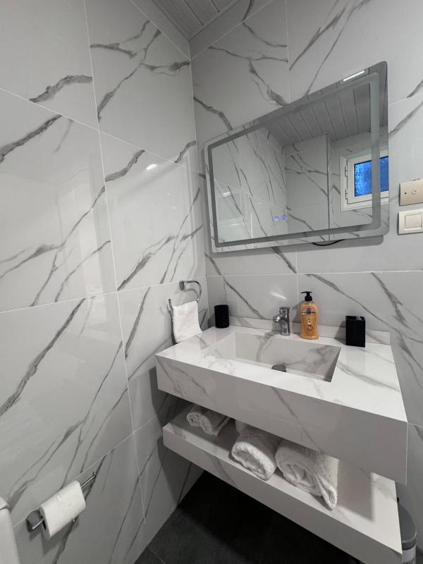 Le silver appartement 2 chambres - image 4